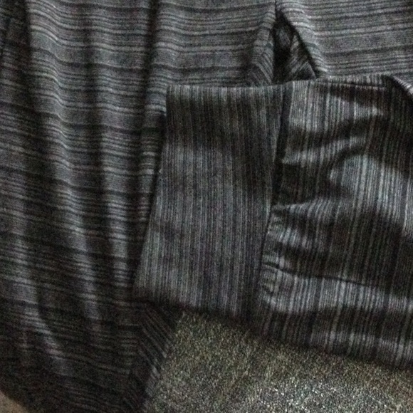 BOTTOMS O-U-T leggings - Picture 5 of 6